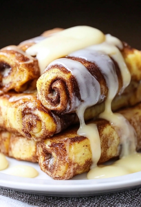 Cinnamon Roll French Toast Rolls