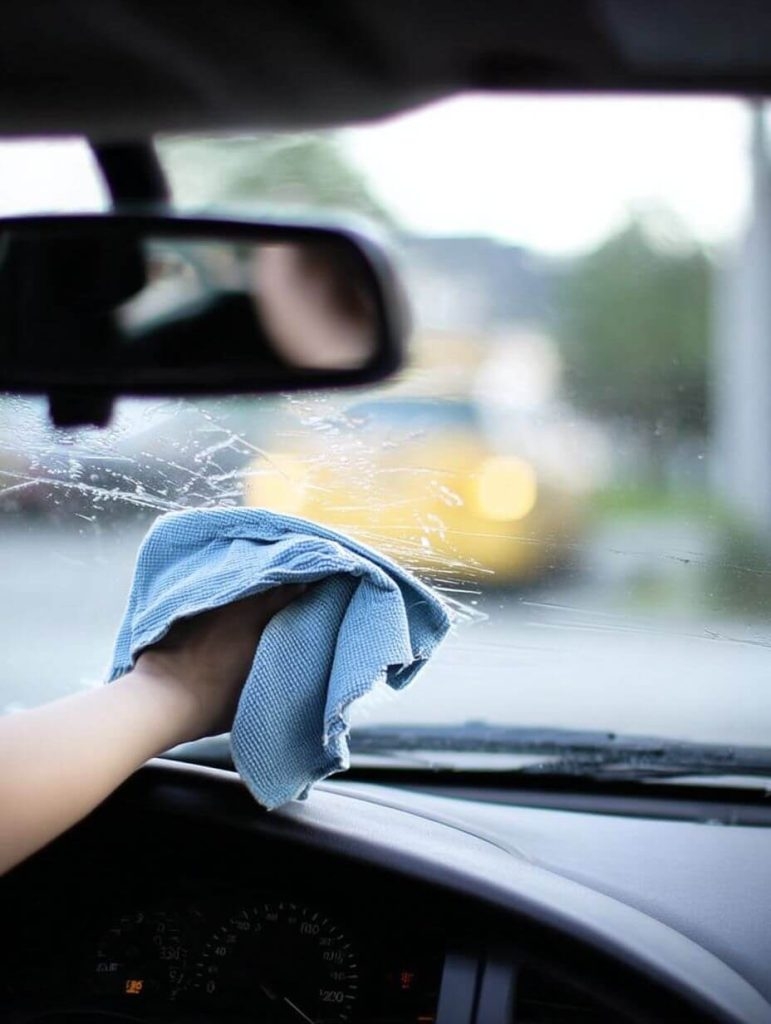 How to Actually Get Streak-Free Car Windows (Without Losing Your Mind)