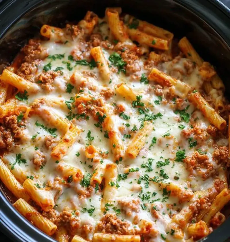 The Lazy Night Hero: Slow Cooker Baked Ziti