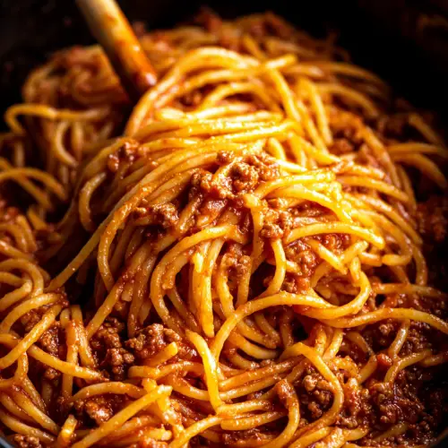 Slow Cooker Spaghetti Bolognese: Cozy, No-Fuss, and Just Plain Good