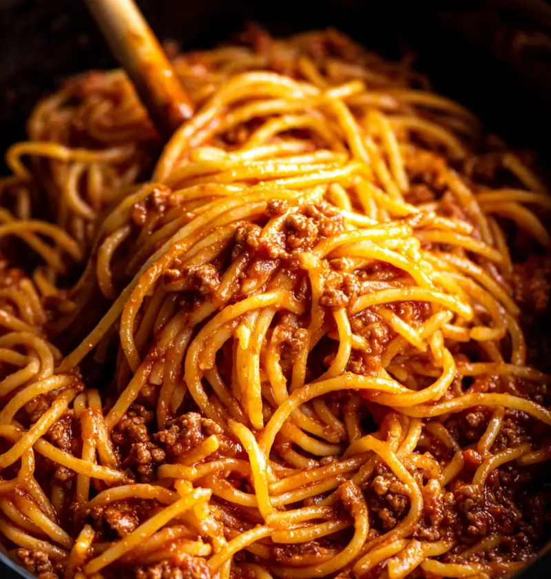 Slow Cooker Spaghetti Bolognese: Cozy, No-Fuss, and Just Plain Good