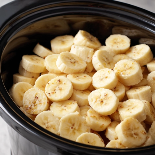 Slow Cooker Banana Foster Pudding