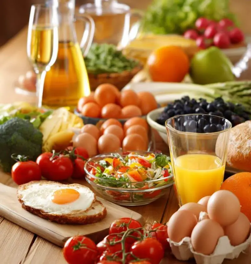 Your Snack Clock Off? Here’s When to Eat 20 Everyday Foods for Happy Digestion & Better Sleep