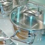 Nana’s Timeless Trick: The Simple Egg Freshness Test Every Home Cook Should Know