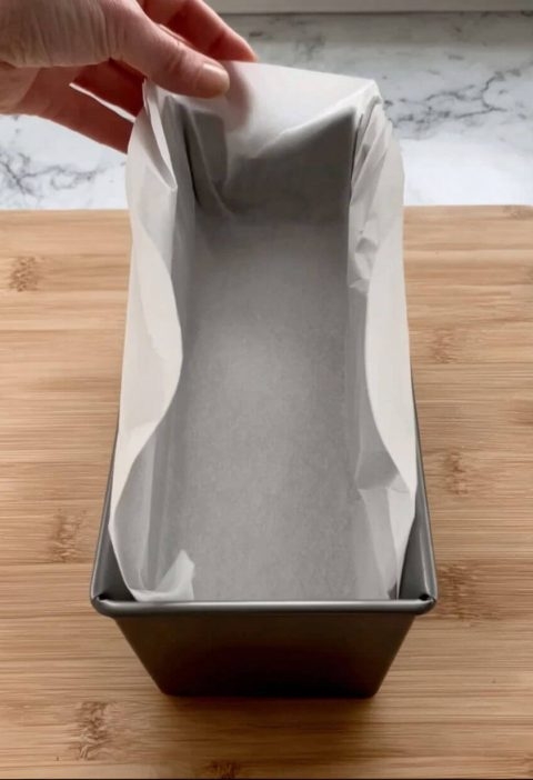 The Simple Loaf Pan Trick That’ll Save Your Sanity (and Your Cake)