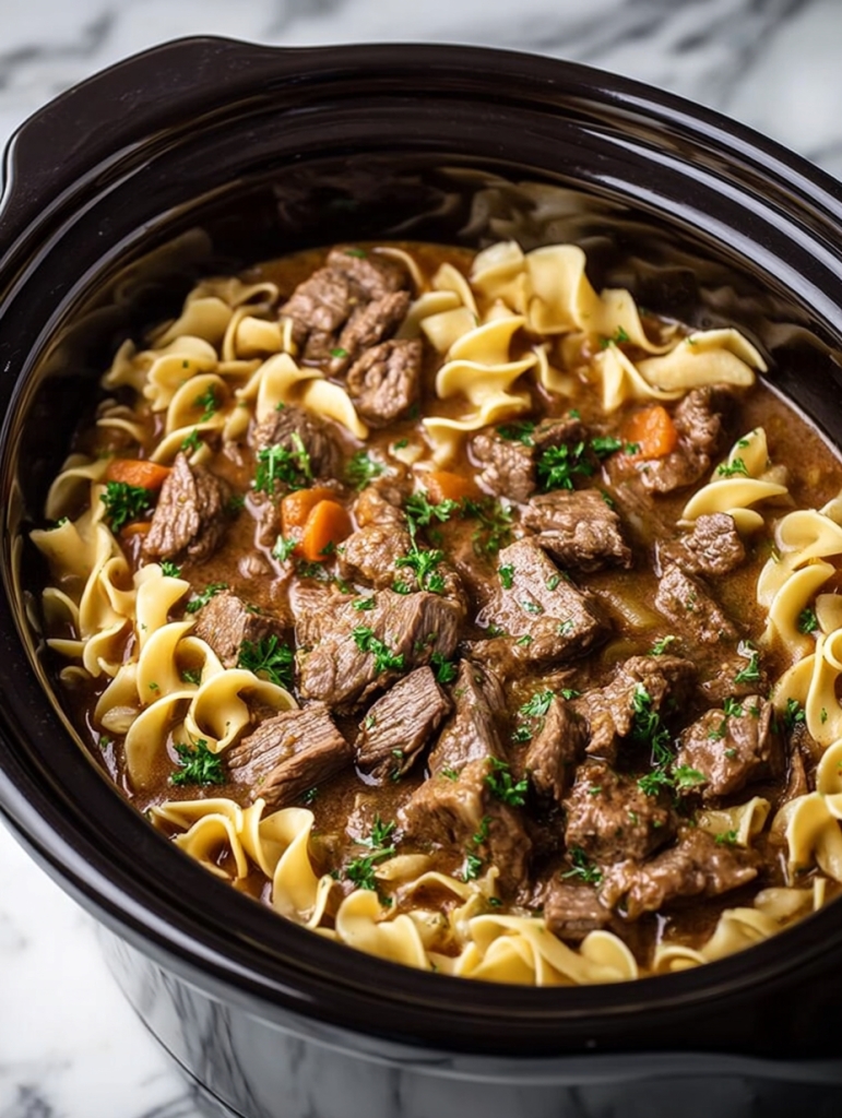 Slow Cooker Beef & Noodles