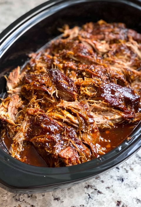 Slow Cooker Kalua Pig – A Taste of Hawai‘i Without Leaving Home