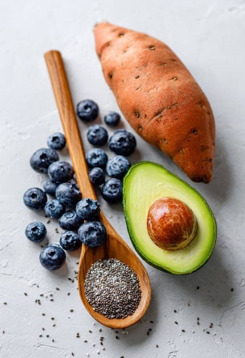10 Superfoods That Help You Age Gracefully (and Deliciously)