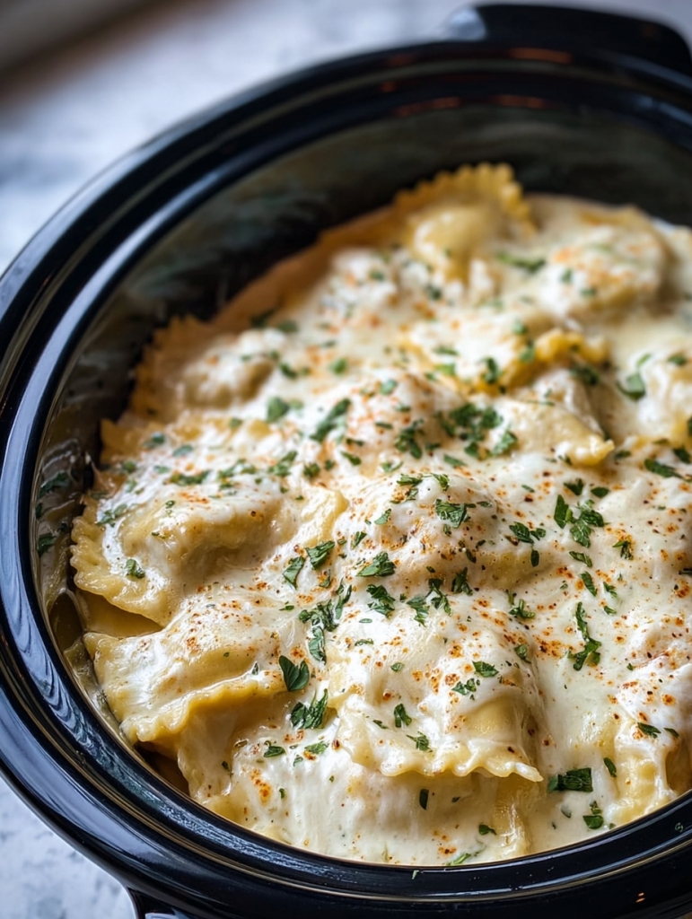 Creamy Chicken Alfredo Ravioli Bake