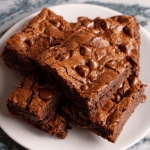 Thick and Molten Chocolate Chip Cookies