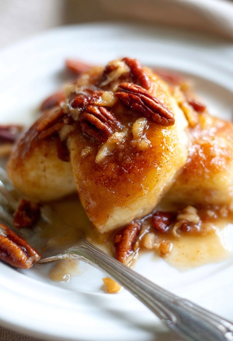 Pecan Cream Cheese Rolls