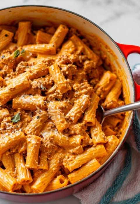 One-Pot Creamy Sausage Rigatoni