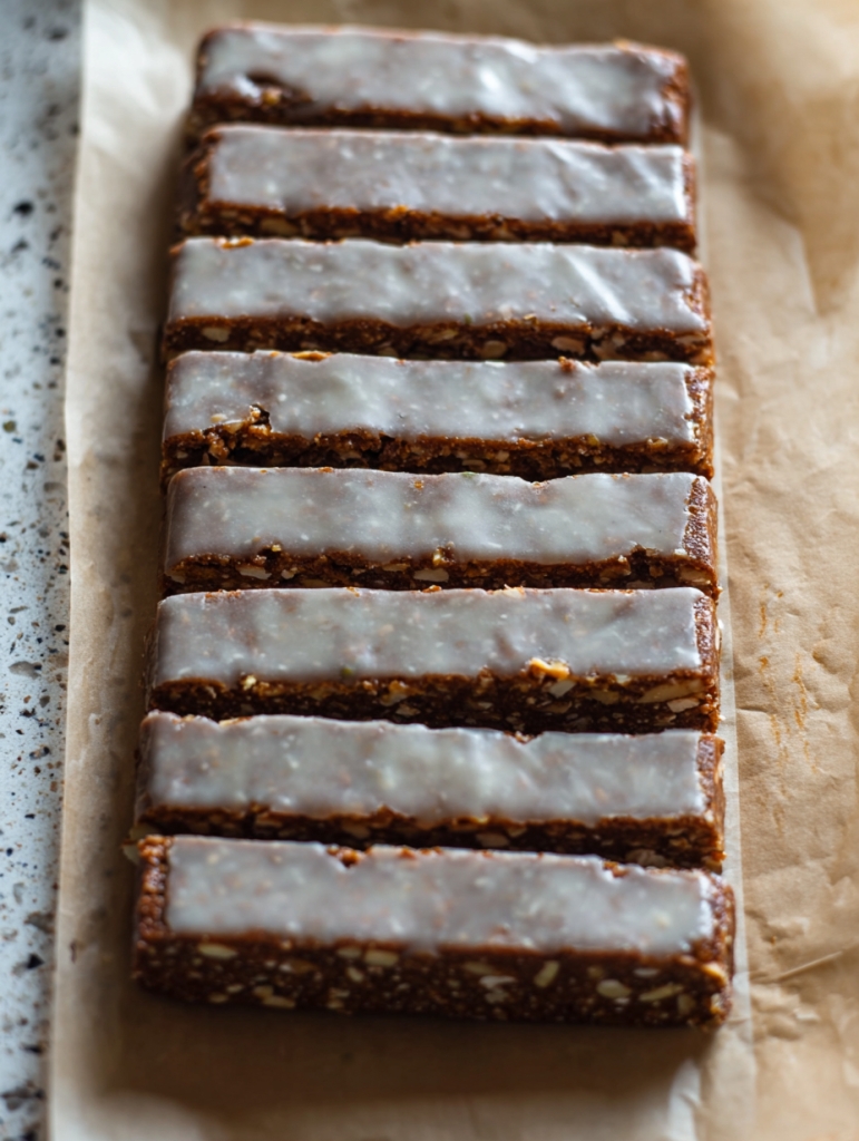 These Lebkuchen Bars Taste Like Christmas (No Cookie Cutters Required)