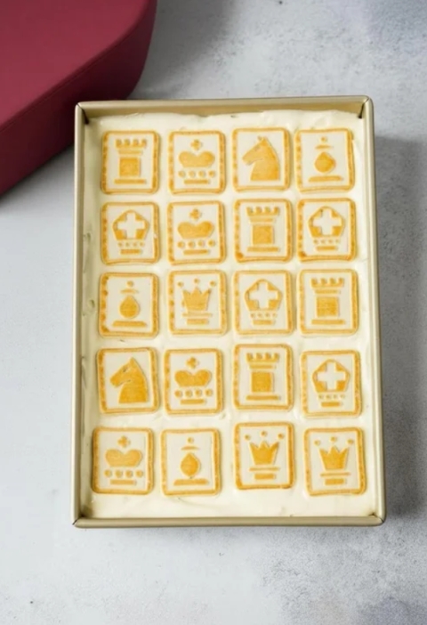 Paula Deen’s Not Yo Momma’s Banana Pudding