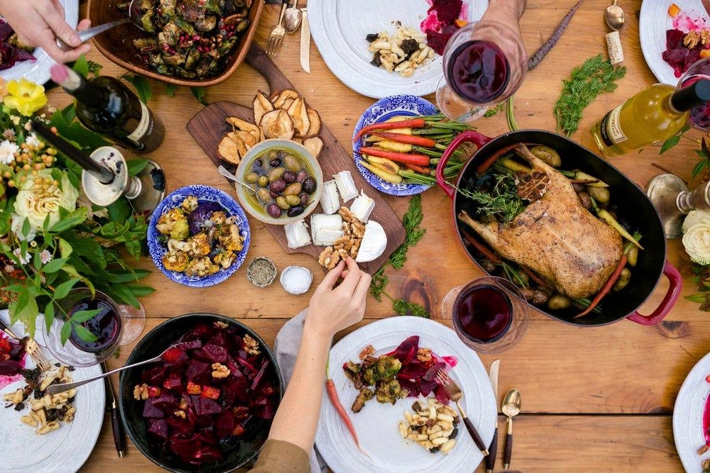 When Christmas Dinner Needs a Plot Twist (Because Turkey Can’t Carry the Whole Show Forever)