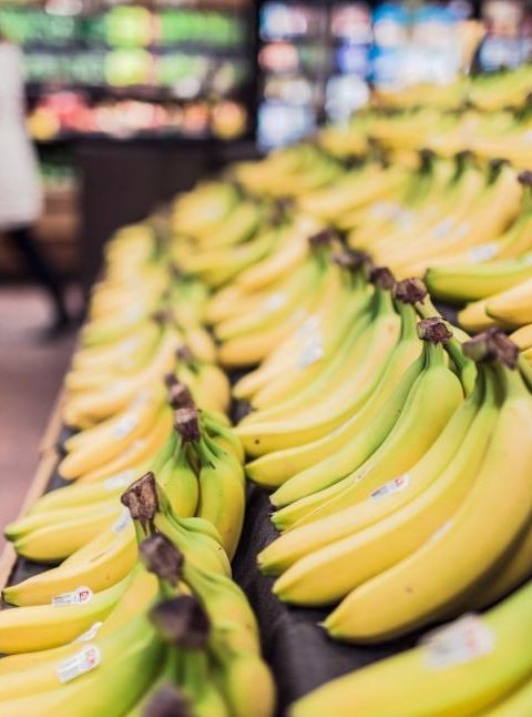 The Almost-Too-Easy Trick That Keeps Bananas Looking Good Longer
