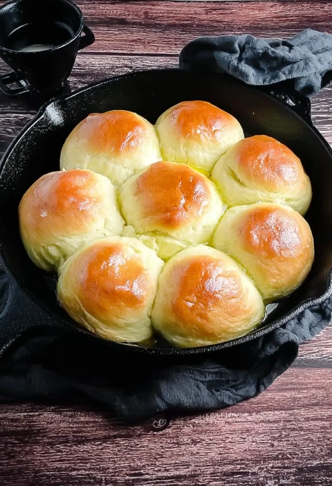 Refrigerator Rolls Recipe