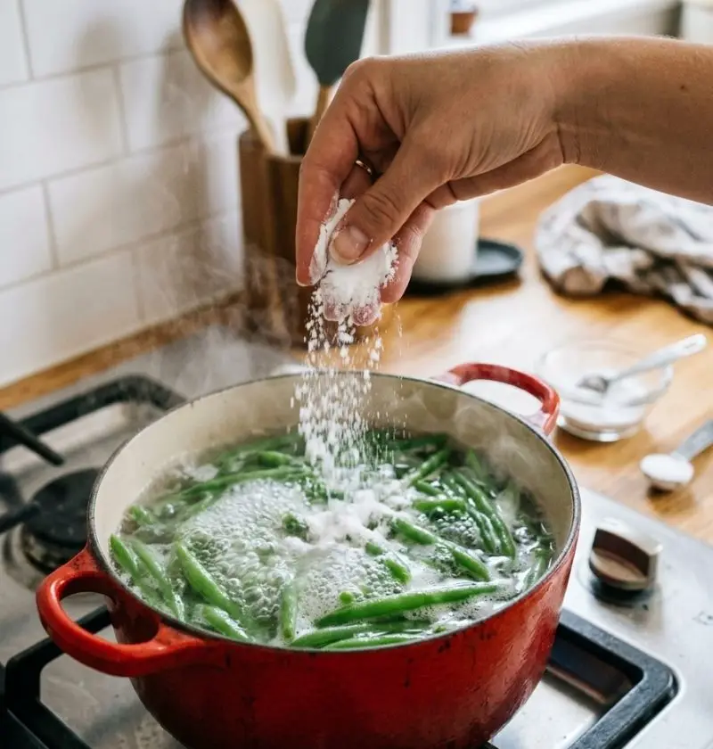 I Tried Boiling Green Beans with Baking Soda… and Yeah, I Won’t Do That Again