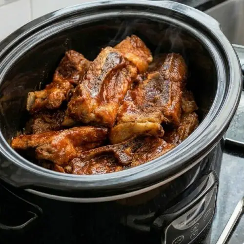 4-Ingredient Slow Cooker Country-Style Boneless Pork Ribs