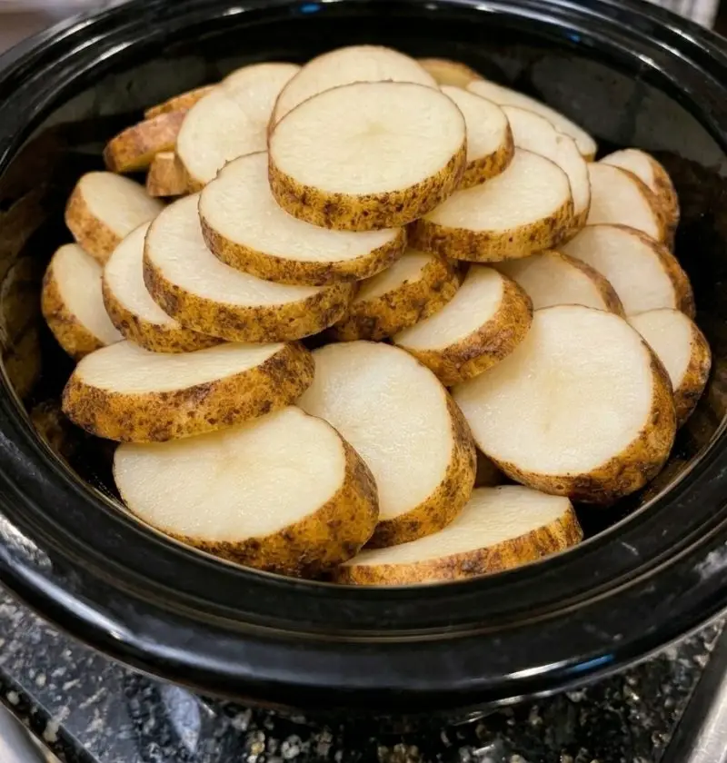 3-Ingredient Slow Cooker Holiday Potatoes
