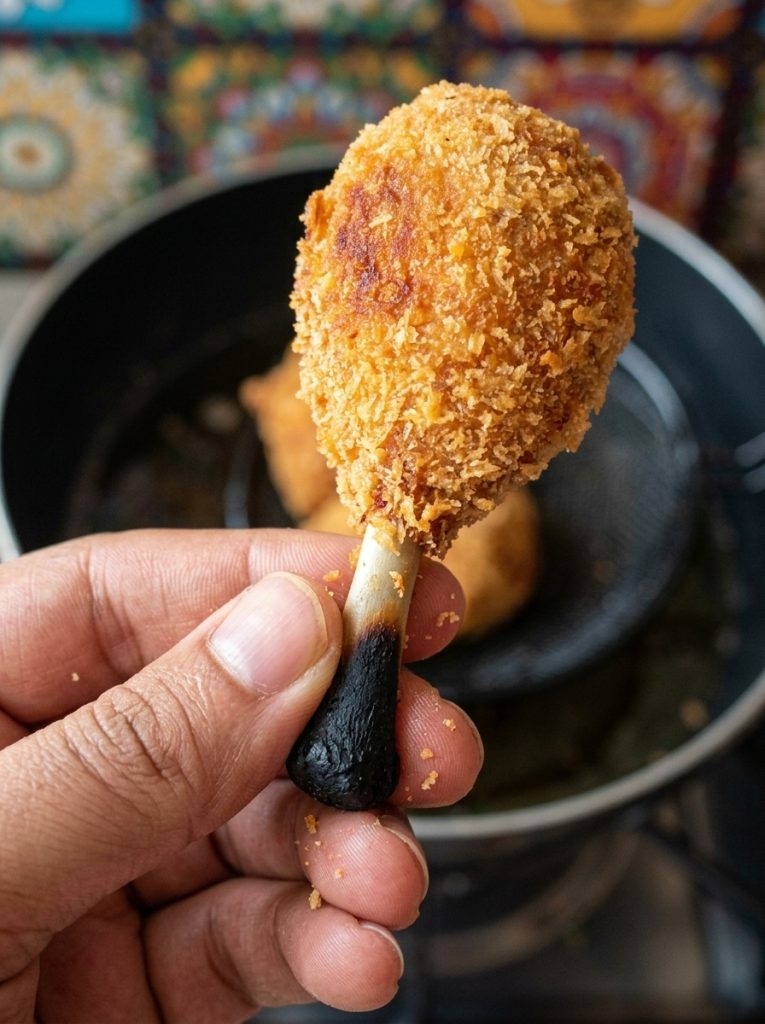 Why Do Chicken Bones Turn Black After Cooking? (And Is It Safe to Eat?)
