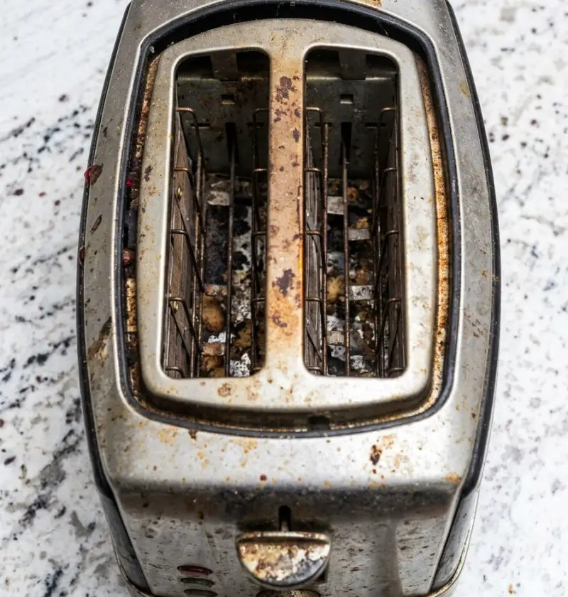 The One Cleaning Job Everyone Ignores… Until It Gets Gross