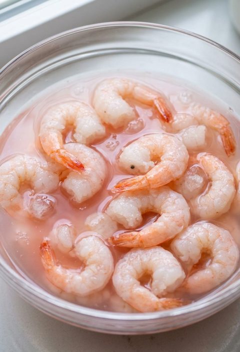 Why Shrimp Leaks Pink Liquid When It Defrosts — And When You Should Actually Worry