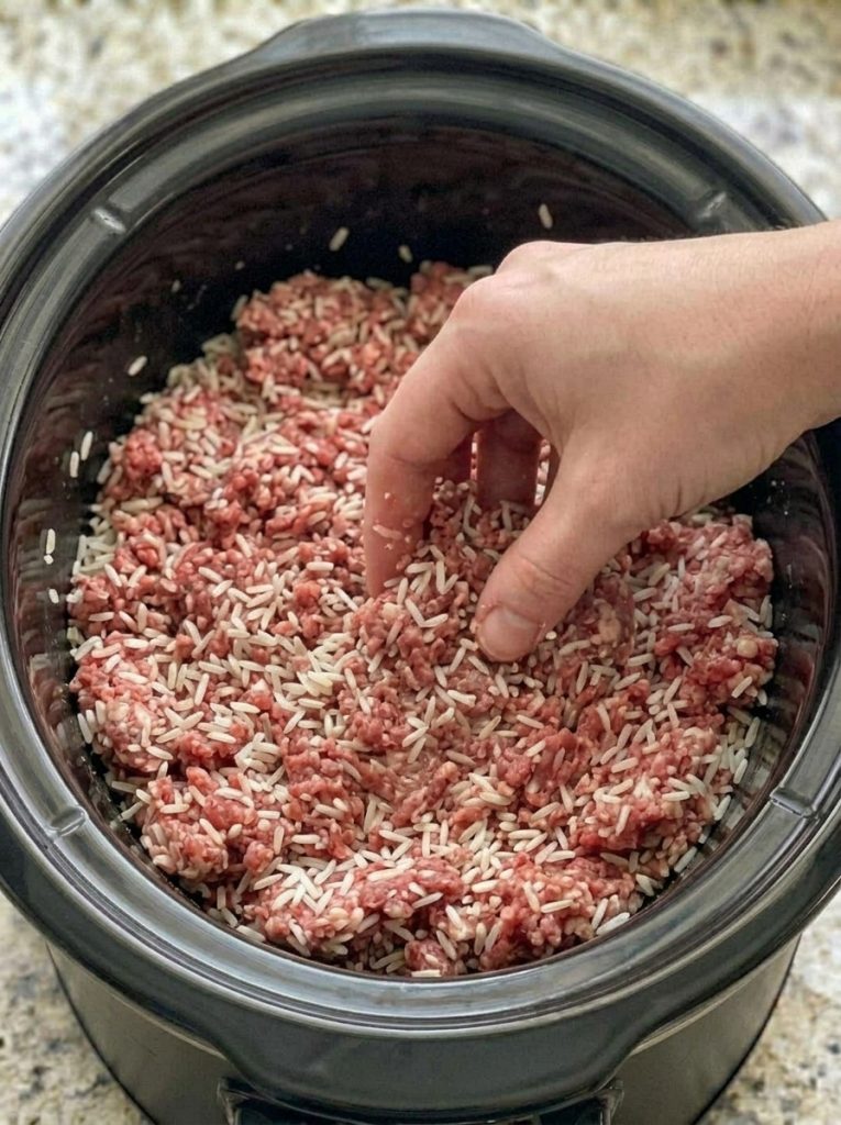 Slow Cooker Amish Porcupine Meatballs