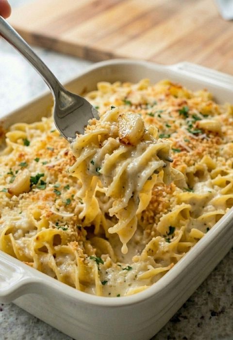 Oven Baked Garlic Parmesan Noodles