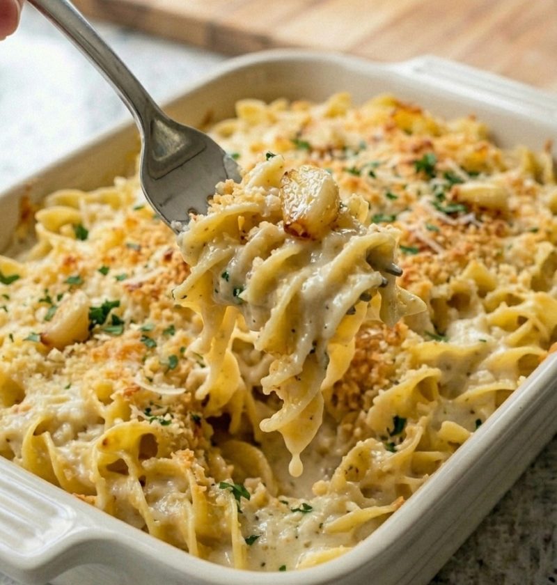 Oven Baked Garlic Parmesan Noodles
