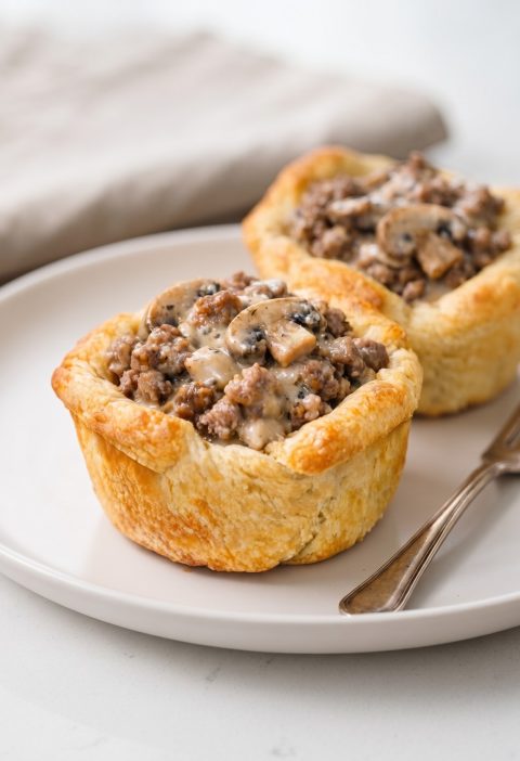 Oven-Baked 3-Ingredient Beef and Mushroom Crescent Cups