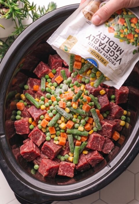 Slow Cooker 5-Ingredient Amish Beef Pot Pie