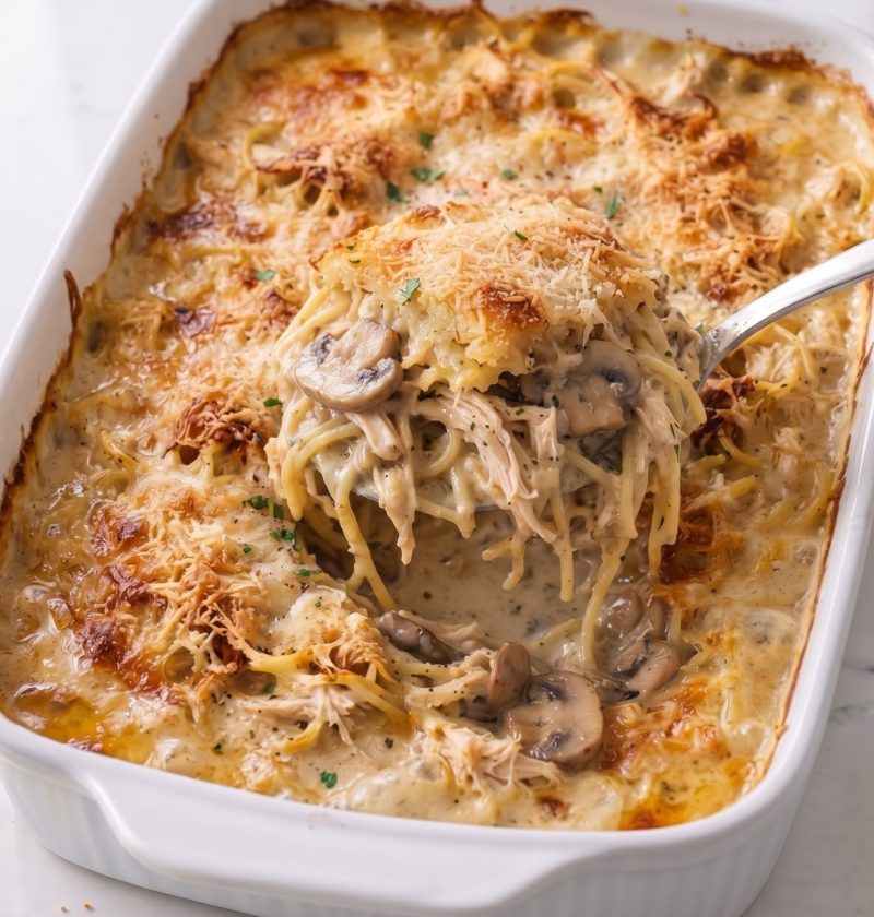 Oven Baked 4-Ingredient Chicken Tetrazzini