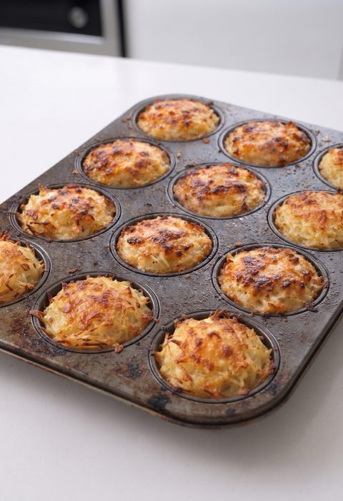 Oven-Baked 4-Ingredient Potato Au Gratin Cups