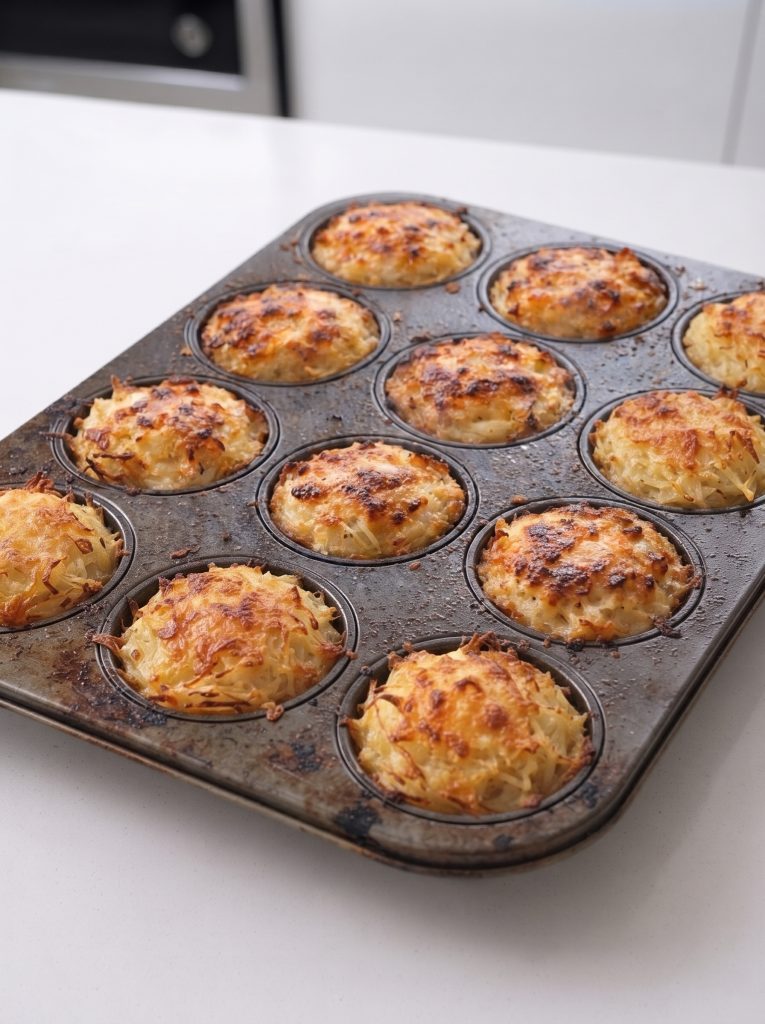 Oven-Baked 4-Ingredient Potato Au Gratin Cups