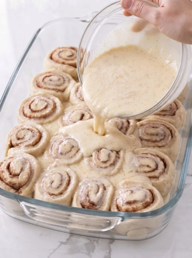 Sweet Blend King Cake Cinnamon Roll Casserole