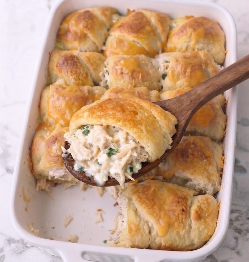 4-Ingredient Chicken Crescent Bake