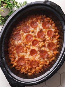 Slow Cooker Canned Pea Macaroni