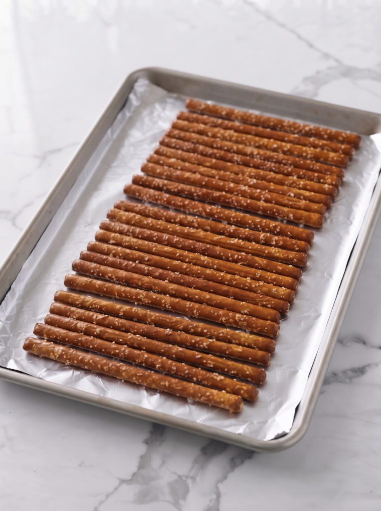 5-Ingredient Oven Baked End of Summer Pretzel Fruit Dessert