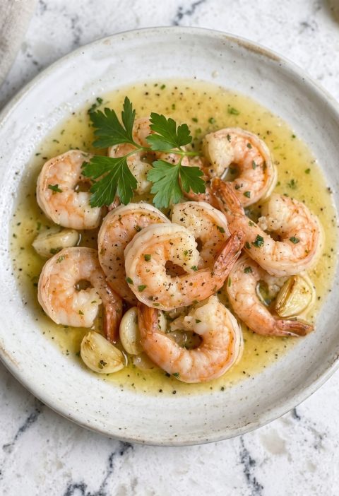4-Ingredient Creamy Garlic Butter Shrimp