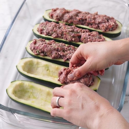 Oven-Baked 4-Ingredient Beef Stuffed Zucchini