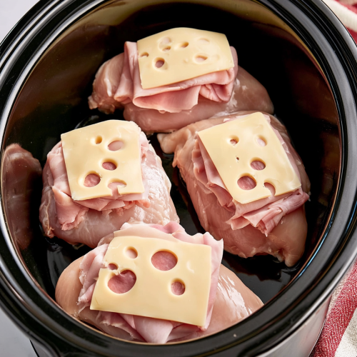5-Ingredient Slow Cooker Chicken Cordon Bleu