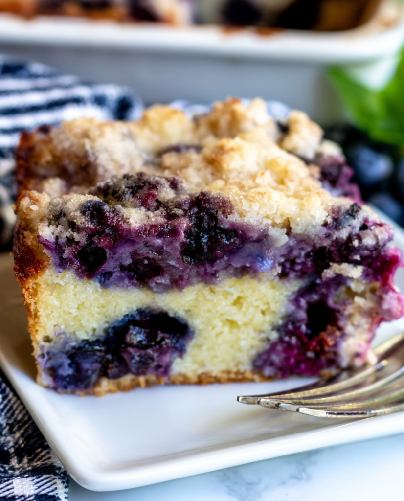 Fruit and Cream Cheese Coffee Cake