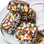 4-Ingredient Peanut Butter Balls