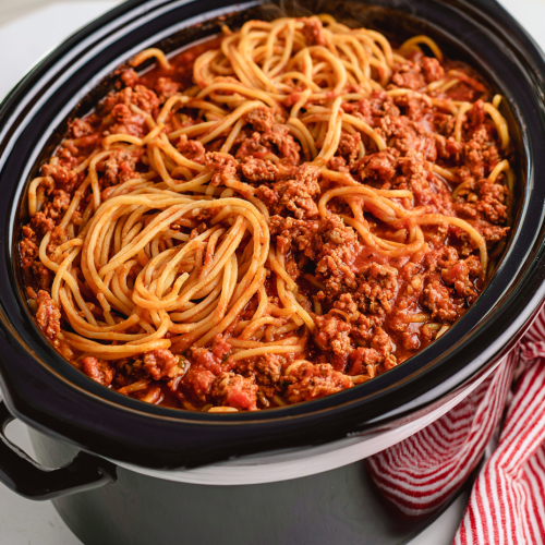 5-Ingredient Slow Cooker One Pot Spaghetti