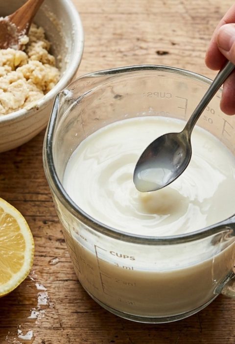 Making a buttermilk substitute