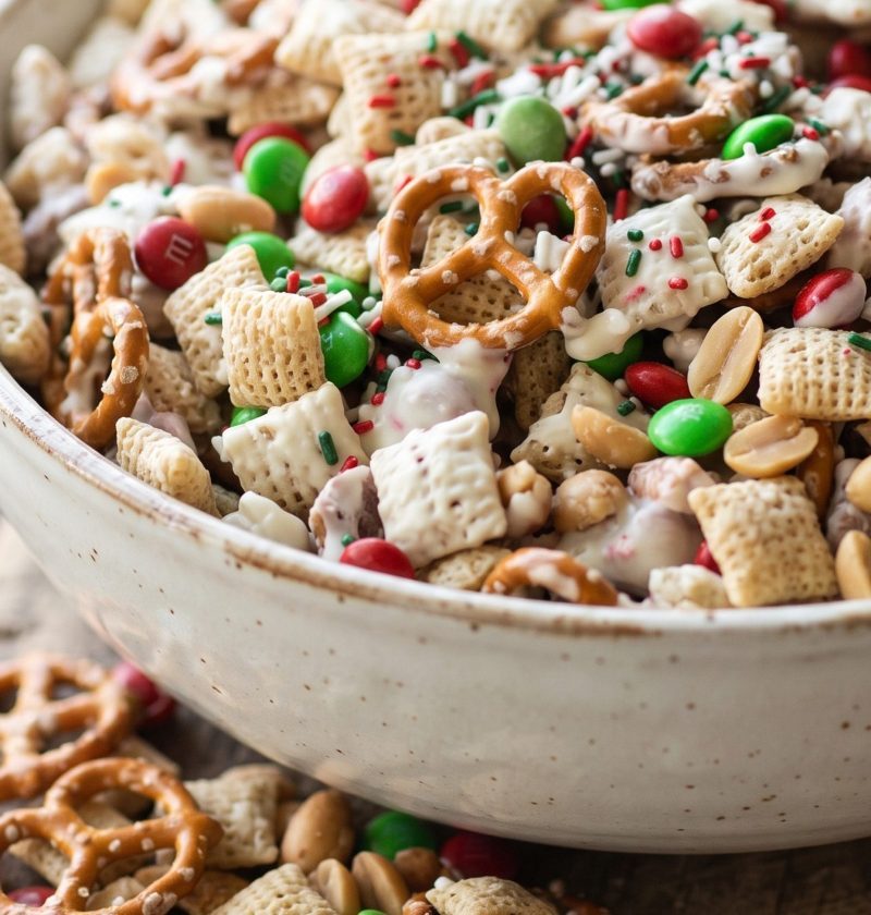Christmas crack snack mix
